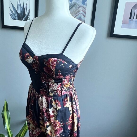 Band of Gypsies Navy Blue Floral Wide Leg Romper Jumpsuit Size Small - Picture 4 of 14